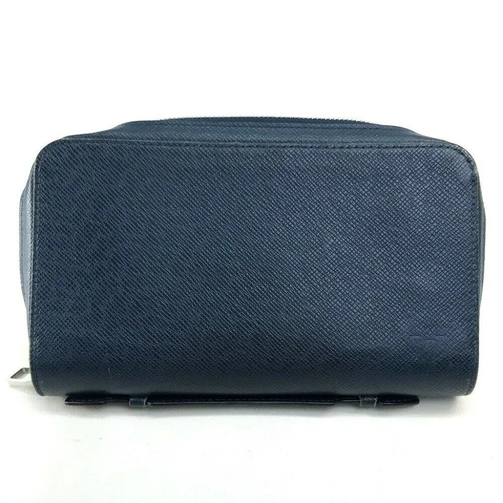 LOUIS VUITTON M42098 Taiga Zippy XL Clutch bag with handle Long Wallet Leather